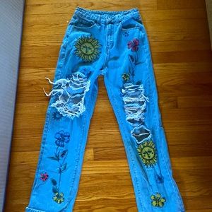 These jeans are perfect for a concert or a great spring day.